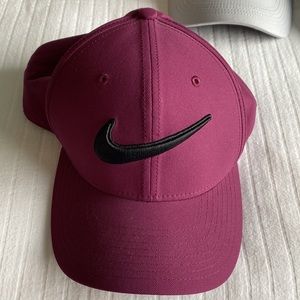 Mens Nike Golf Hat
